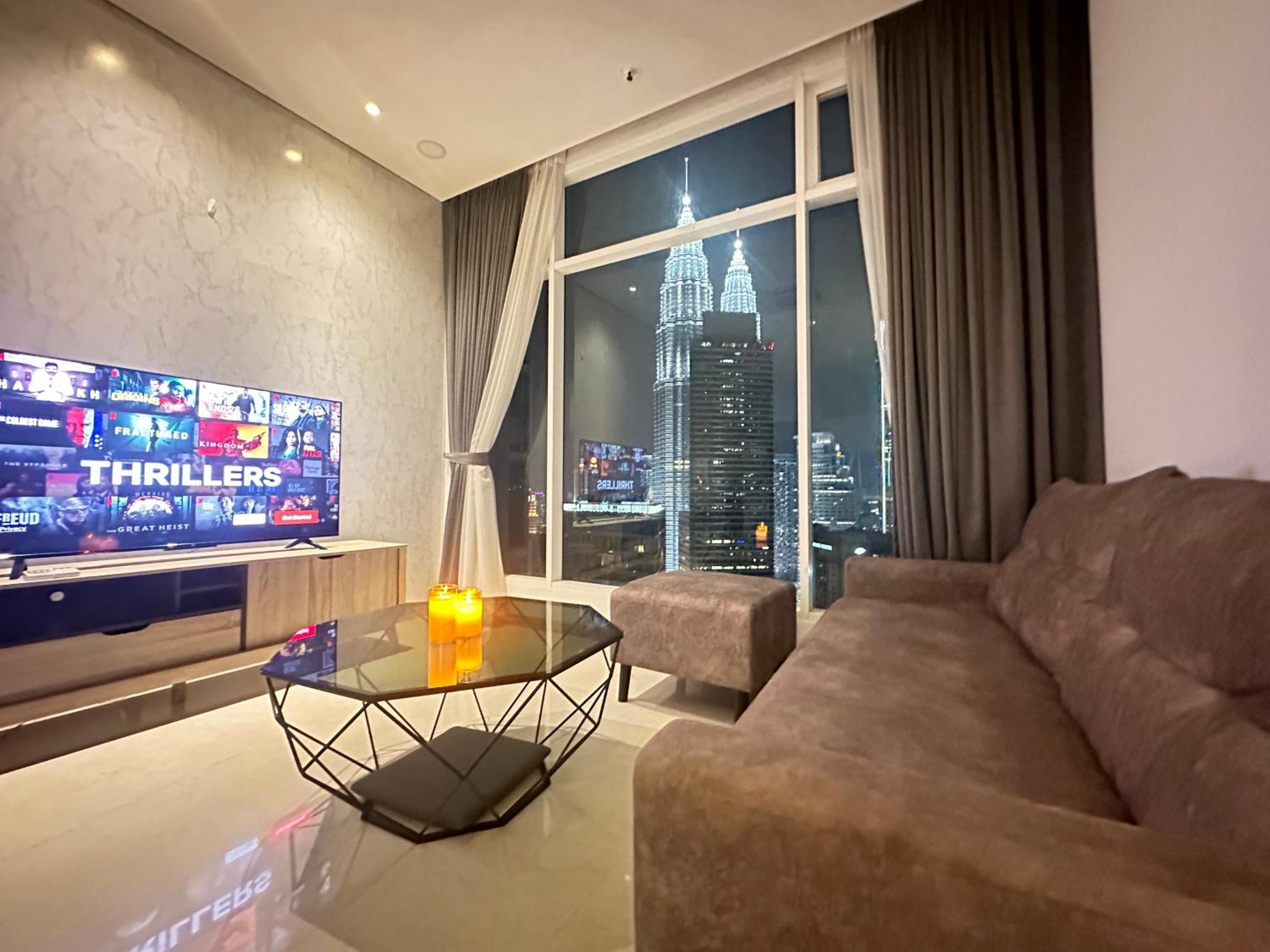 2bedroom Soho Klcc View By Homeizing *